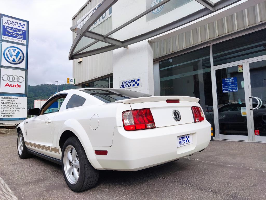 Ford Mustang 4.0i V6