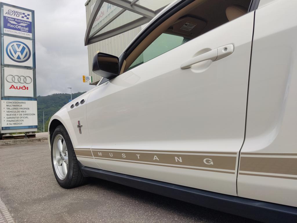 Ford Mustang 4.0i V6