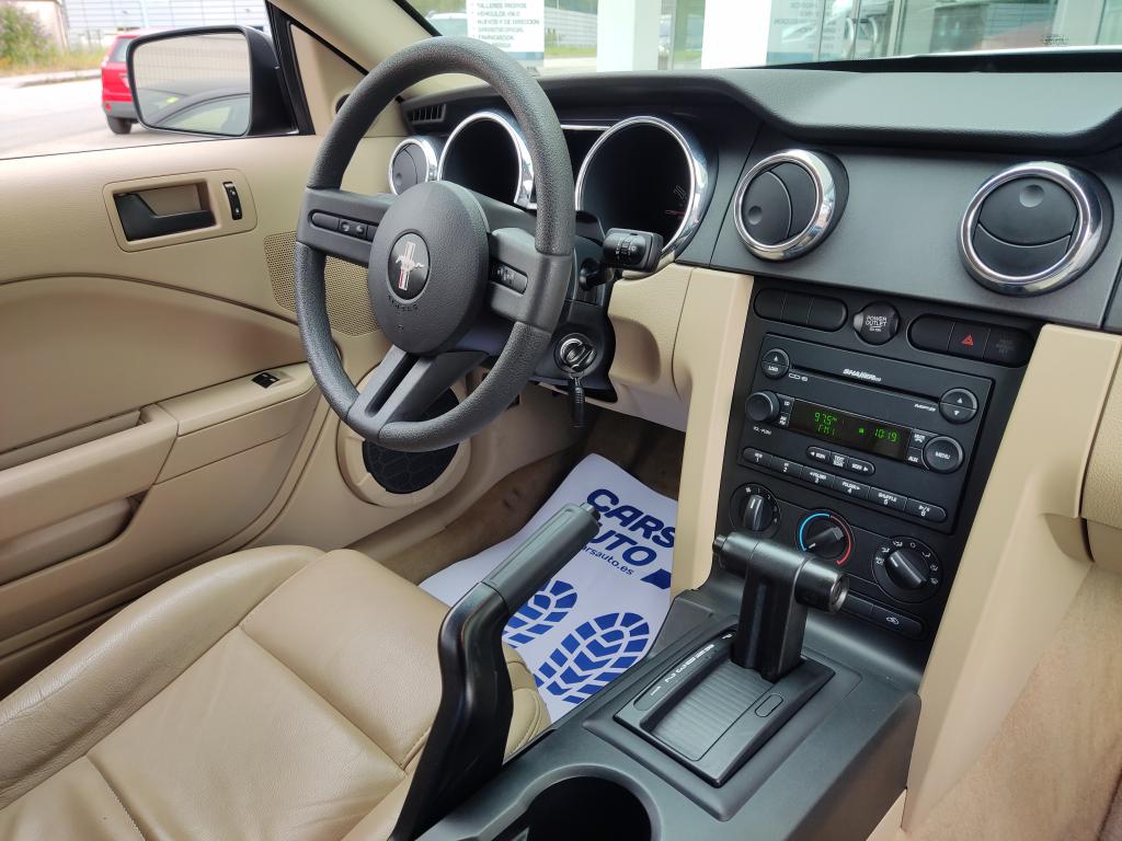 Ford Mustang 4.0i V6