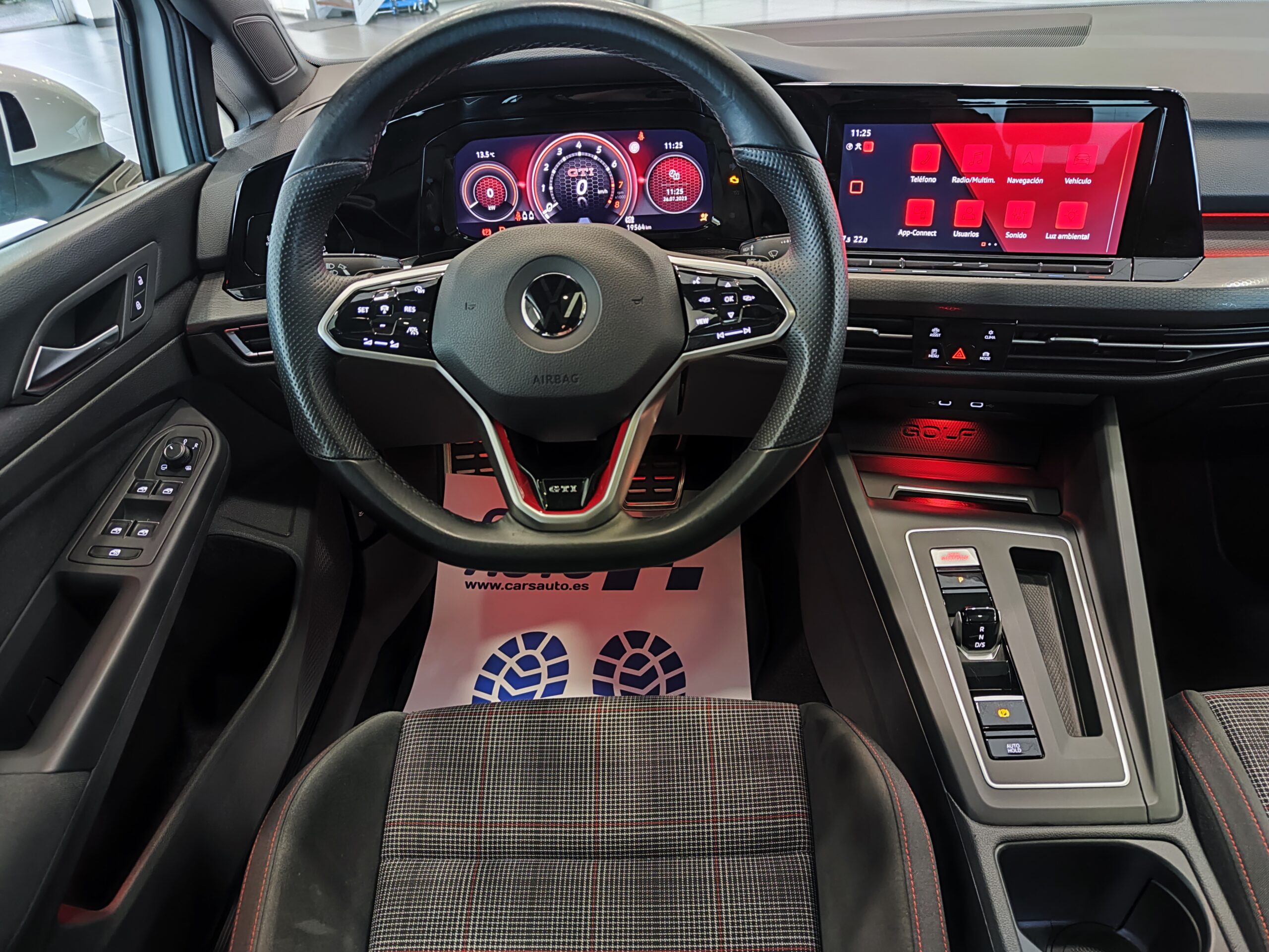 Volkswagen Golf 8 GTI 2.0T 245CV DSG