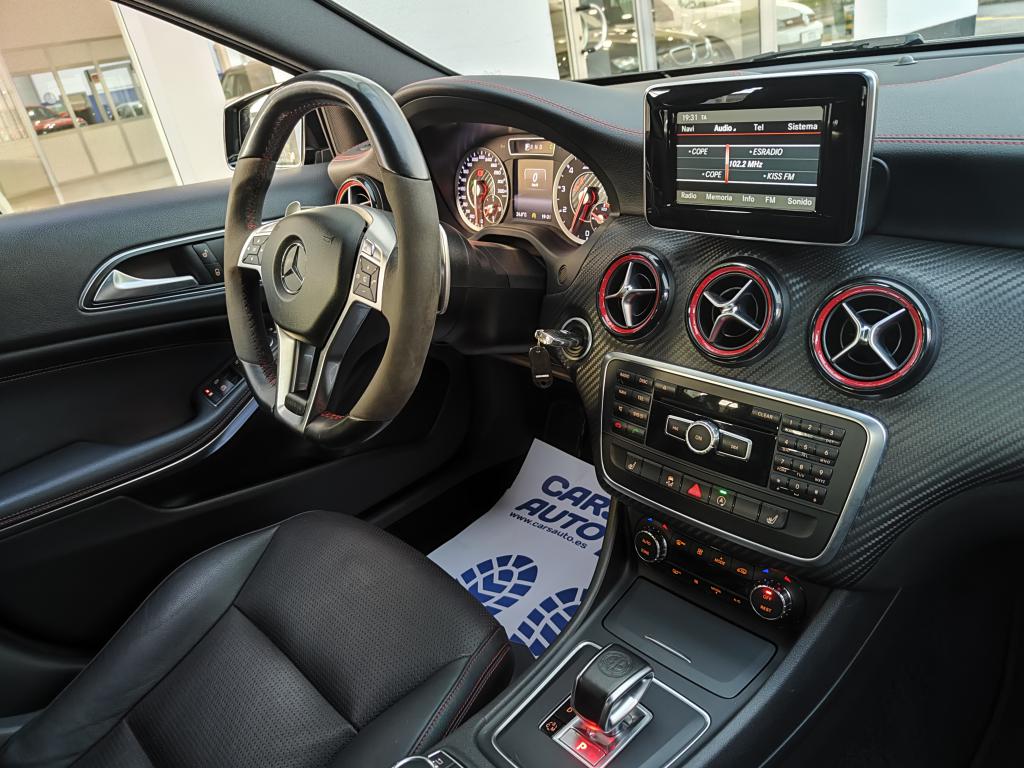 Mercedes Benz A45 AMG 4-Matic