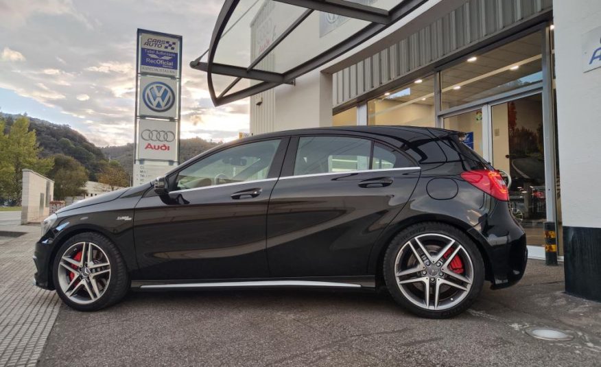 Mercedes Benz A-45 AMG 4-Matic 381hp