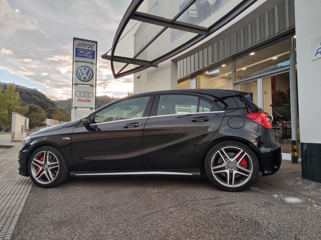 Mercedes Benz A-45 AMG 4-Matic 381cv